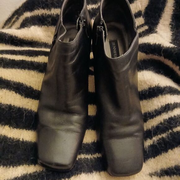 Vintage Leather Ankle Boots Size 8.5 - Picture 4 of 9
